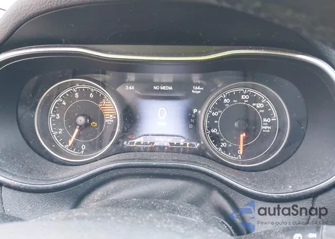 2019 Jeep Cherokee Limited 4X4 z USA, uszkodzony, nr VIN 1C4PJMDX1KD394663